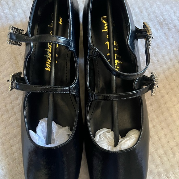 Cape Robbin Black Double Strap Heels - Picture 1 of 15